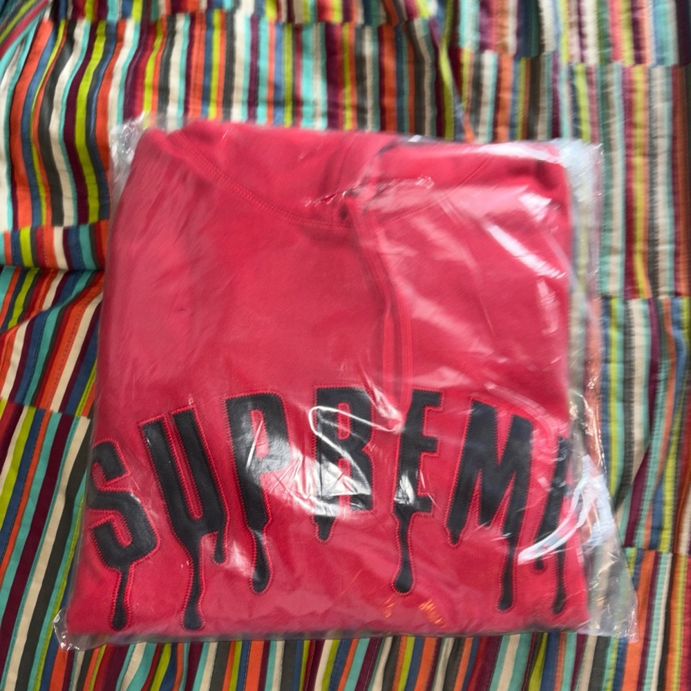 Supreme Ghostface arc logo Red Pullover Hoodie with Black Drip nwt large - Picture 16 of 16